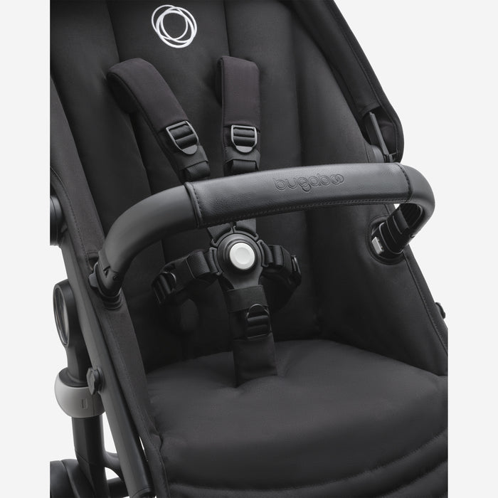 Bugaboo Fox 5 barnvagn med sittdel och liggdel