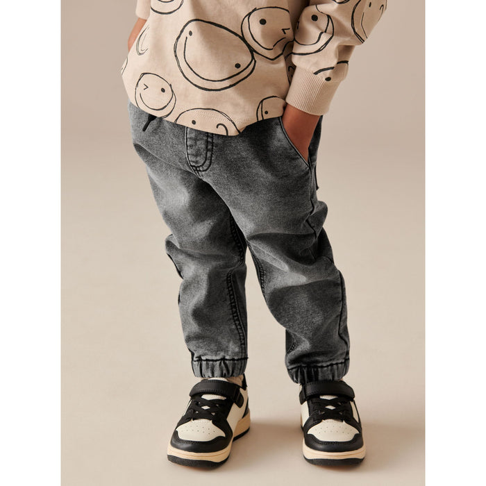 Gråsvart – Baggy Denim Joggers med Resår (3 mån–7 år)