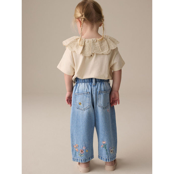 Blomsterdröm –  Barrel-Leg Jeans med Broderi (3månader-7år)